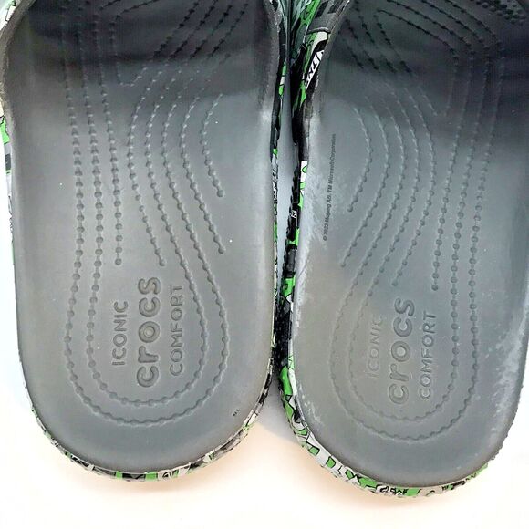 Crocs x Minecraft Iconic Comfort Sandals Men's 5 Women's 7 Gray Classic Slides - Picture 11 of 11